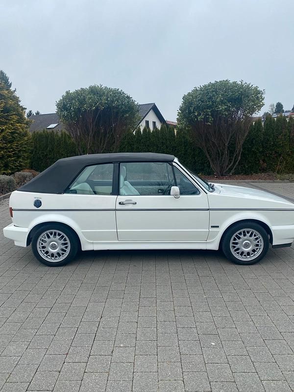 Gebraucht VW Golf Cabriolet 98 PS (72 kW) 1986 Weiß Cabrio