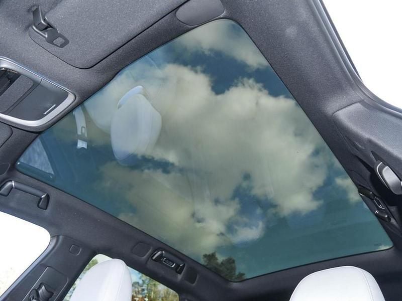 Gebraucht XPENG G9 AWD Performance 297 kW (405 PS) 2025 Silber SUV