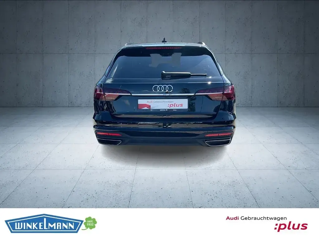 Gebraucht Audi A4 Sport 136 PS (100 kW) 2023 Schwarz Kombi