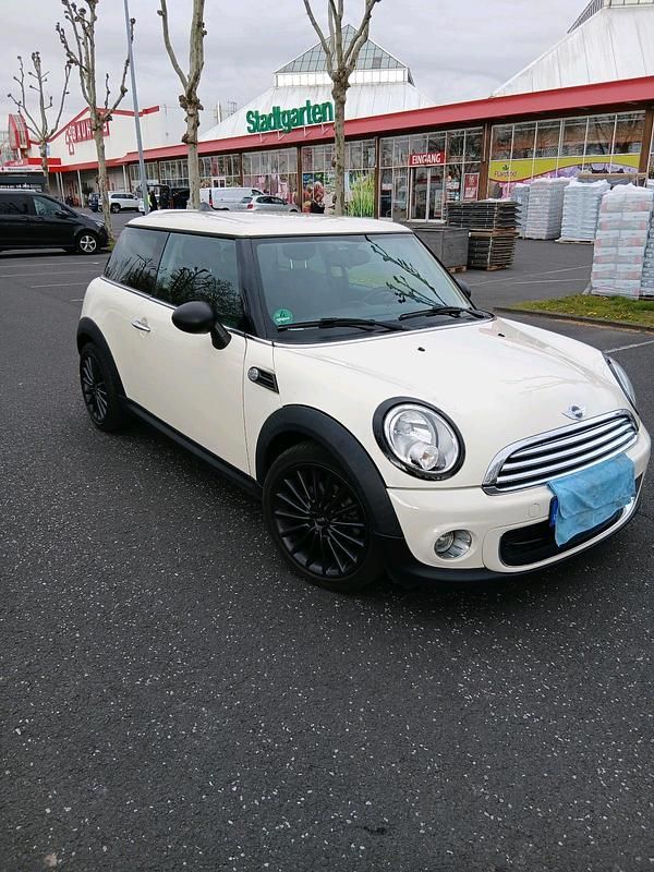 Gebraucht Mini ONE 98 PS (72 kW) 2012 Beige Kleinwagen