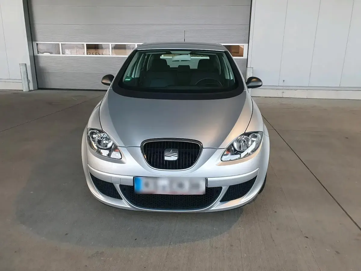 Gebraucht Seat Altea 102 PS (75 kW) 2009 Silber Limousine