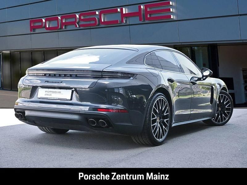 Gebraucht Porsche Panamera 470 PS (345 kW) 2024 Grau Kleinwagen