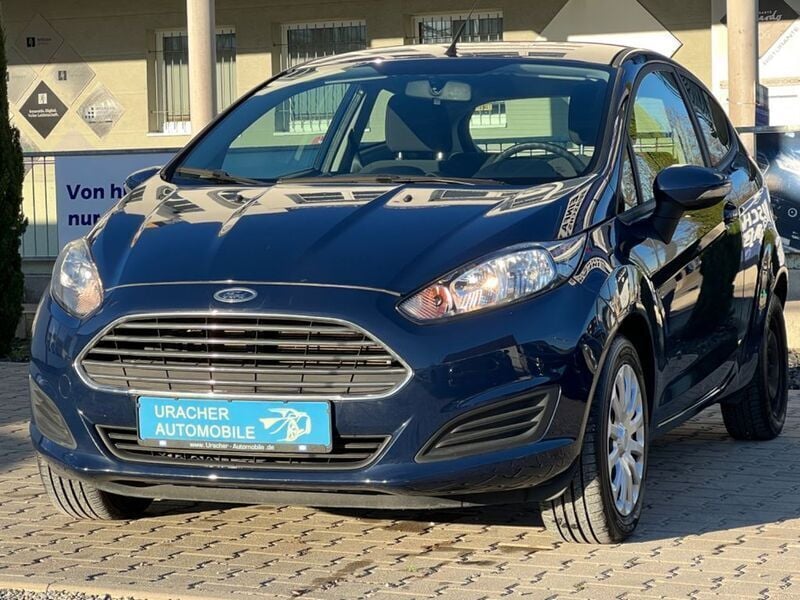 Gebraucht Ford Fiesta Trend 65 PS (47 kW) 2013 Blau Kleinwagen