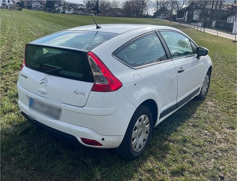 Gebraucht Citroën C4 2011 Weiß Kombi