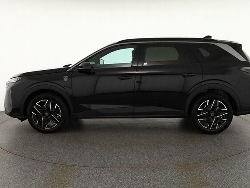 Neu Peugeot 5008 GTi 145 PS (106 kW) 2025 Schwarz Van / Kleinbus