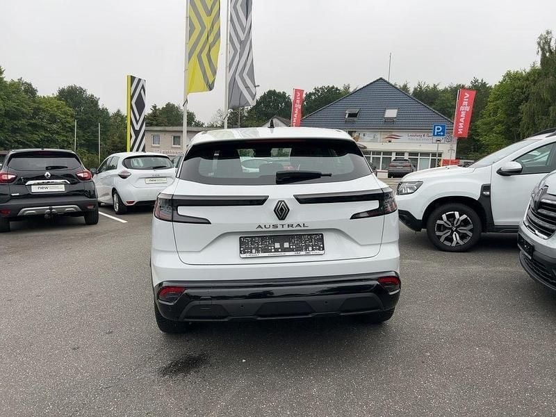Gebraucht Renault Austral Equilibre 140 PS (102 kW) 2023 Weiß SUV