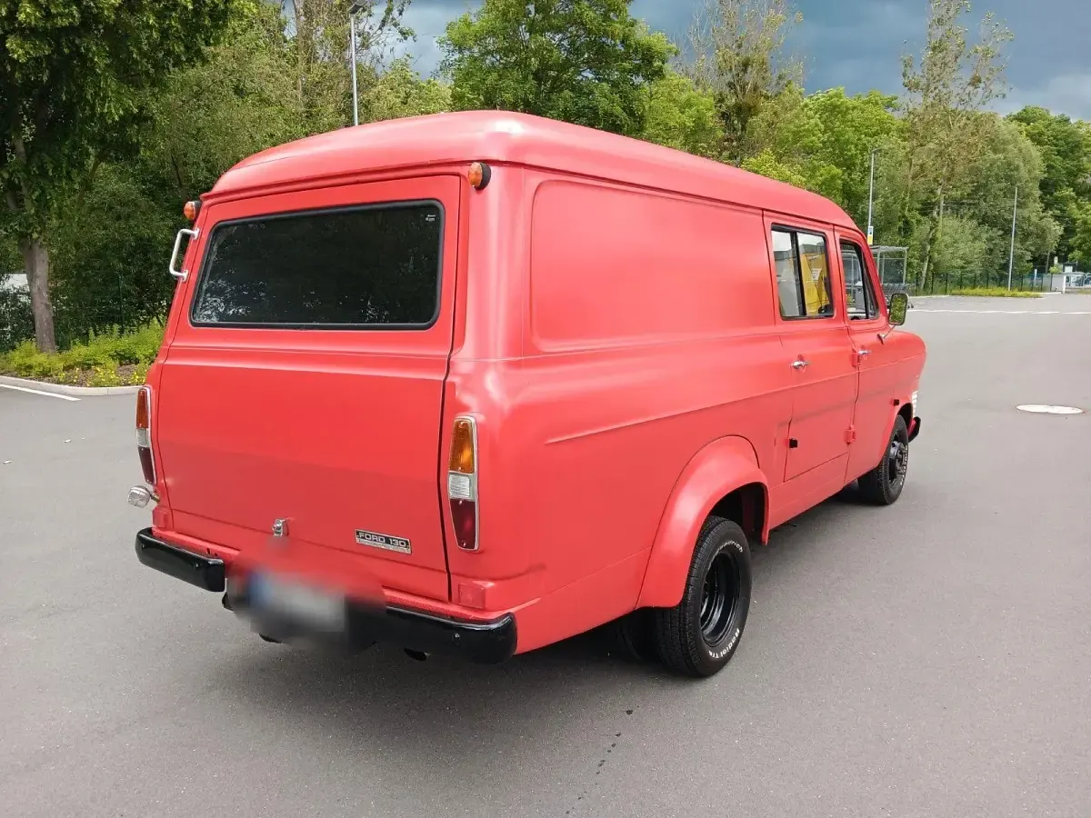 Gebraucht Ford Transit 107 PS (78 kW) 1970 Rot Van / Kleinbus