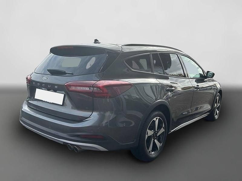 Gebraucht Ford Focus Active X 155 PS (114 kW) 2025 Grau Kombi