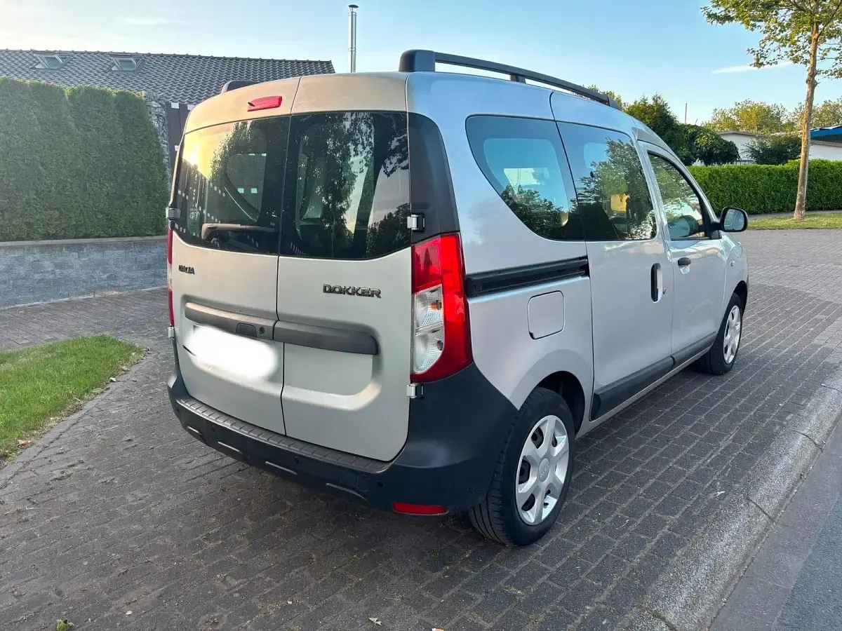 Gebraucht Dacia Dokker 115 PS (84 kW) 2013 Van / Kleinbus