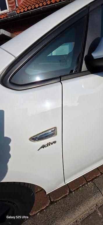 Gebraucht Opel Astra Active 120 PS (88 kW) 2013 Weiß Limousine