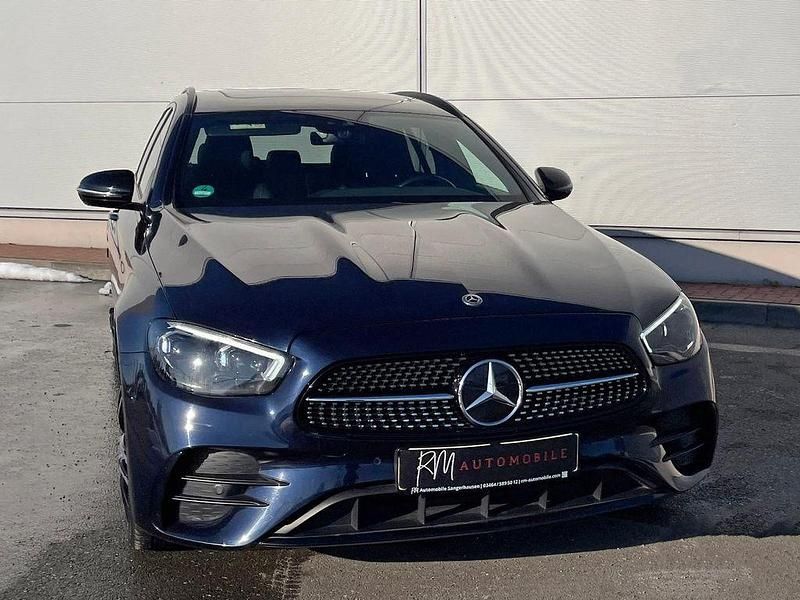 Gebraucht Mercedes E200 AMG 197 PS (144 kW) 2021 Blau Limousine