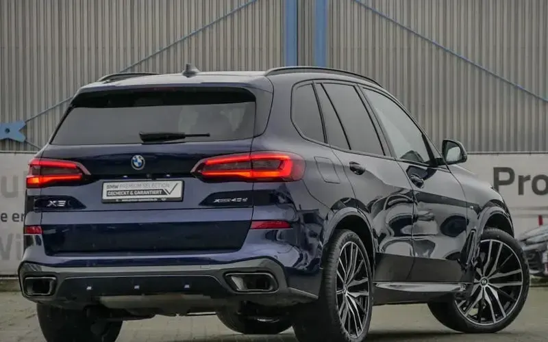 Gebraucht BMW X5 Shadowline 352 PS (258 kW) 2023 Blau SUV