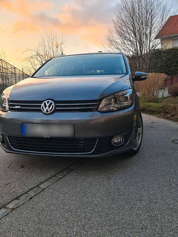 Gebraucht VW Touran 177 PS (130 kW) 2015 Grau Van / Kleinbus