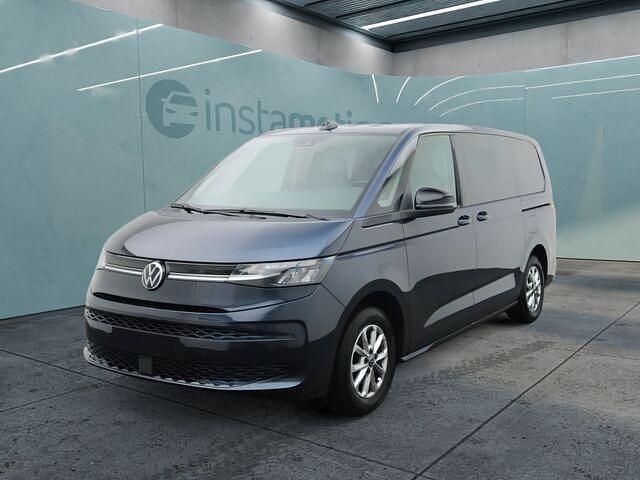 Gebraucht VW Multivan Life 150 PS (110 kW) 2024 Blau Van