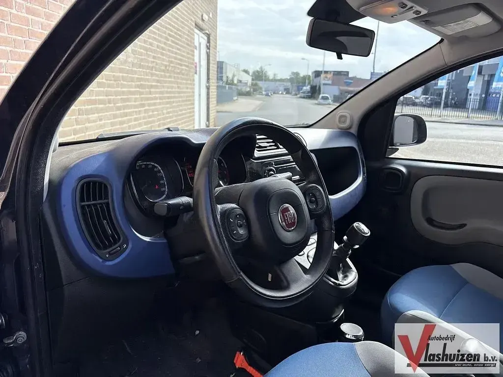 Gebraucht Fiat Panda Lounge 86 PS (63 kW) 2012 Blau Kleinwagen