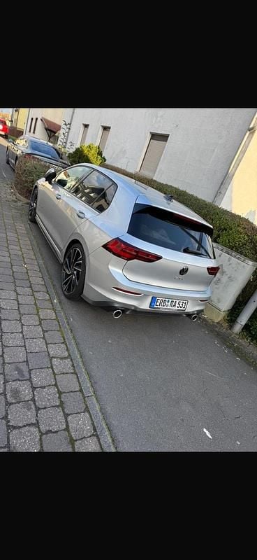 Silber Gebraucht 2022 VW Golf VIII GTI Kleinwagen | 24.000 € (Superpreis) - Bild 1/4
