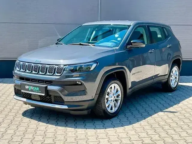 Gebraucht Jeep Compass Altitude 131 PS (96 kW) 2025 Graphite grey uni SUV