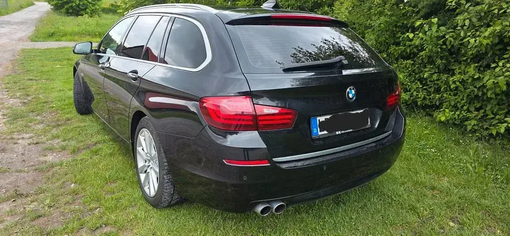 Używany BMW 530 258 KM (189 kW) 2013 Czarny Kombi