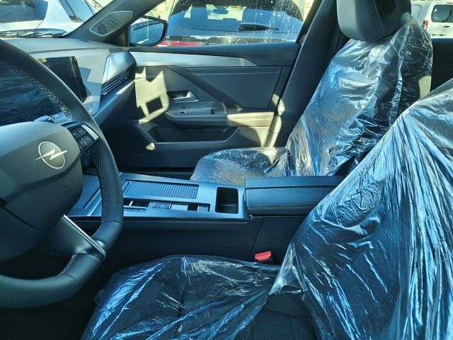 Neu Opel Astra Ultimate 131 PS (96 kW) 2026 Schwarz Kombi