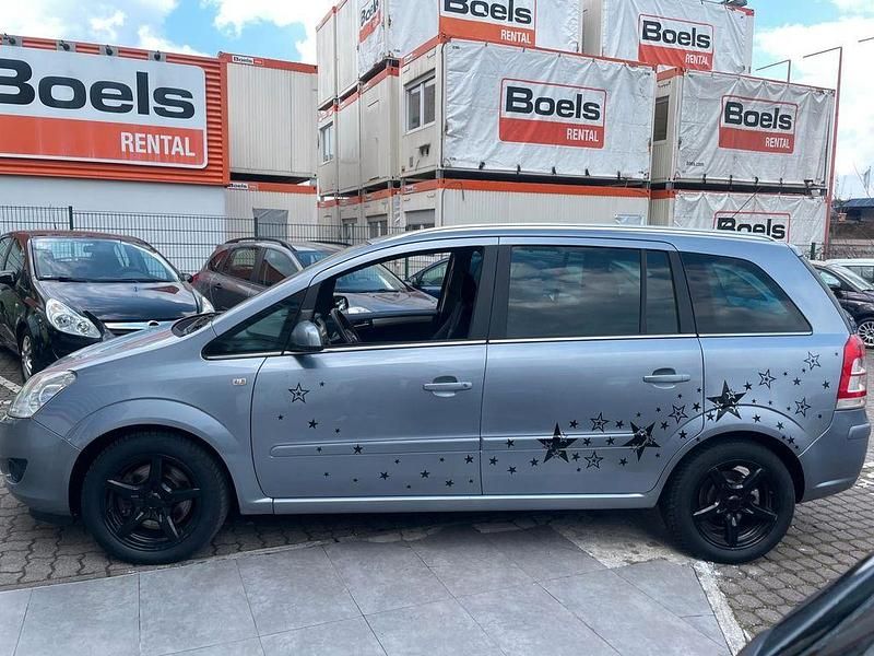 Gebraucht Opel Zafira Edition 125 PS (91 kW) 2008 Blau Van / Kleinbus