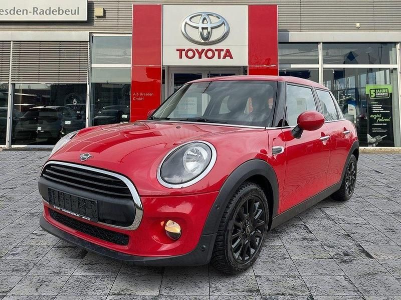 Second-hand Mini ONE 102 CP (75 kW) 2018 Roșu Hatchback