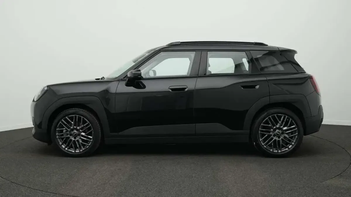 Gebraucht Mini Aceman Essential 135 kW (184 PS) 2025 Schwarz SUV