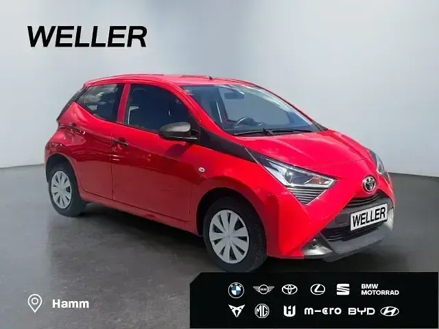Gebraucht Toyota Aygo 72 PS (52 kW) 2021 Rot Kleinwagen