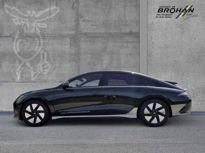 Gebraucht Hyundai Ioniq 6 Techniq 111 kW (151 PS) 2024 Digital green Limousine