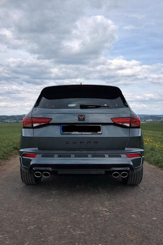 Usata Cupra Ateca 300 CV (220 kW) 2020 Grigio SUV