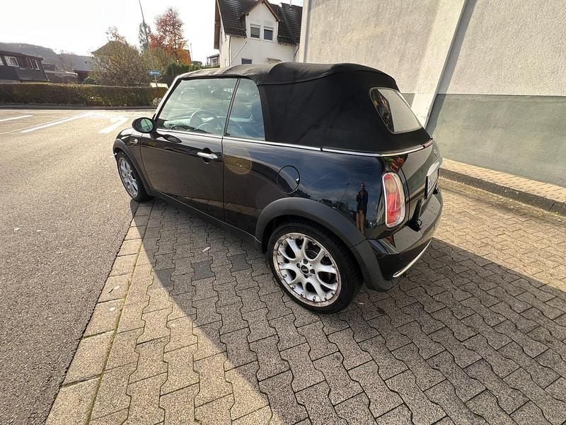 Gebraucht Mini One Cabriolet 90 PS (66 kW) 2007 Schwarz Cabrio