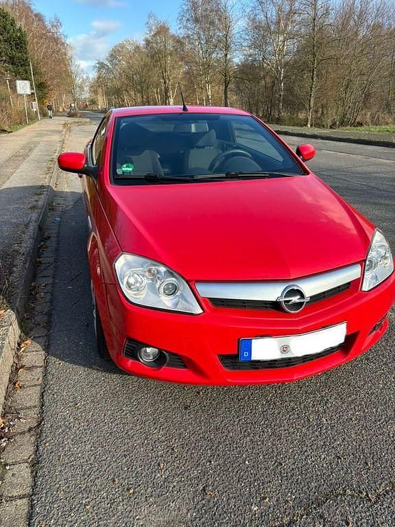 Gebraucht Opel Tigra 90 PS (66 kW) 2005 Rot Cabrio