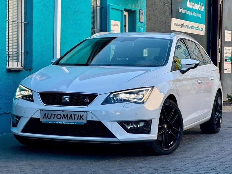 Weiß Gebraucht 2015 Seat Leon ST FR Kombi | 13.490 € (Fairer Preis) - Bild 1/4