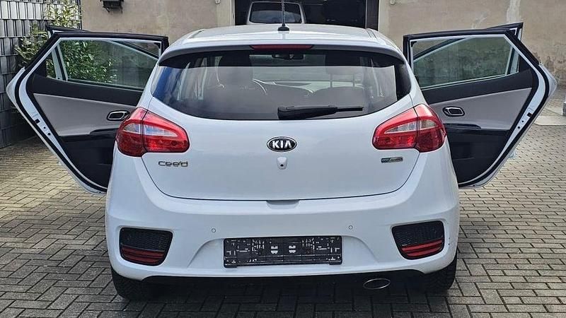 Gebraucht Kia Ceed Platinum Edition 136 PS (100 kW) 2016 Weiß Kleinwagen