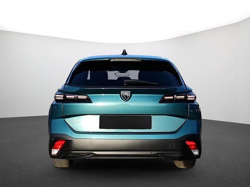 Gebraucht Peugeot 308 SW Active 131 PS (96 kW) 2023 Blau Kombi