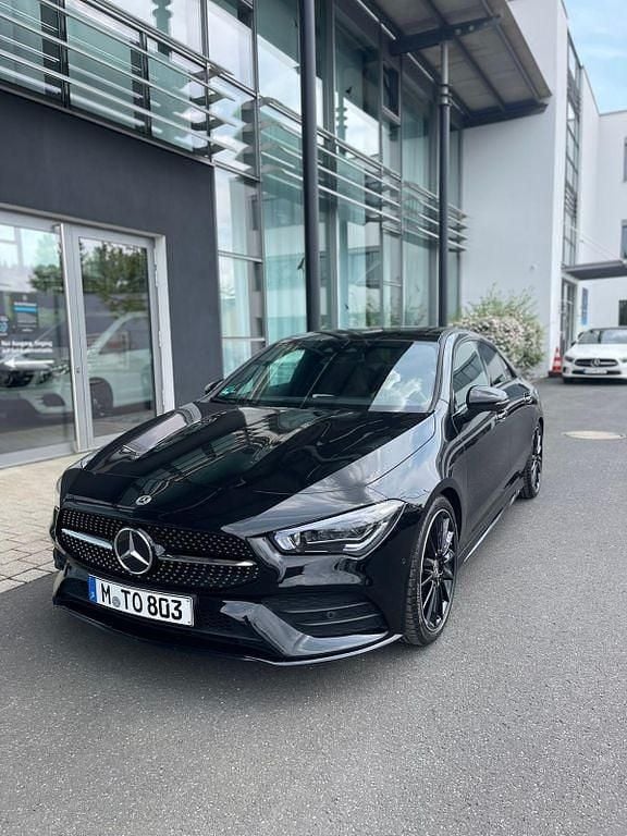 Gebraucht Mercedes CLA250 224 PS (164 kW) 2021 Schwarz Limousine