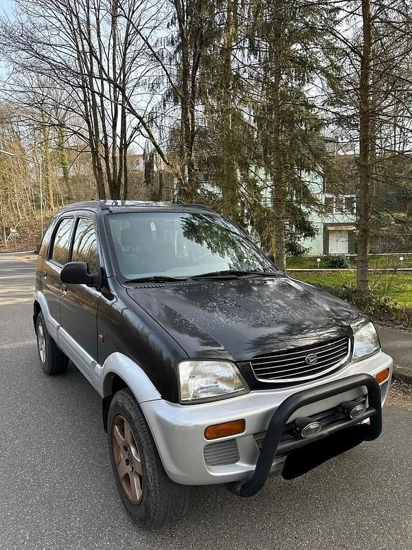 Gebraucht Daihatsu Terios 83 PS (61 kW) 2000 Schwarz SUV