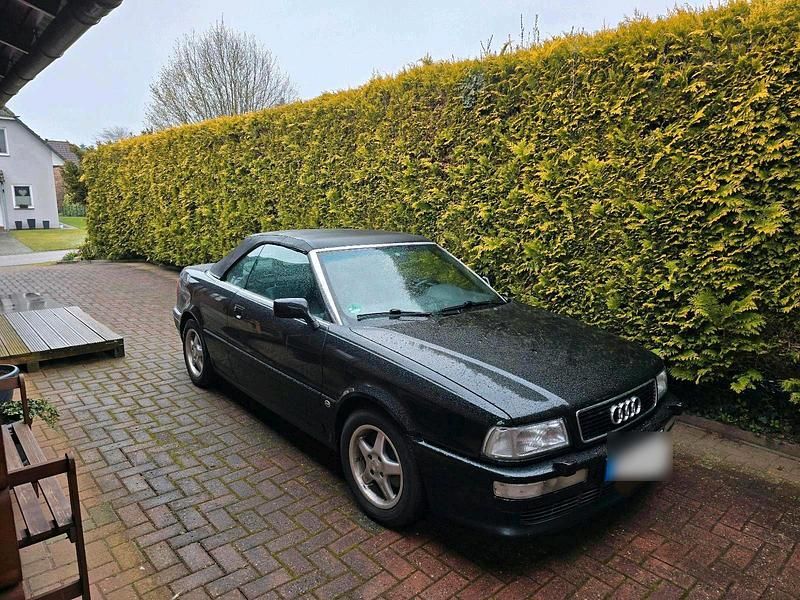 Second-hand Audi A5 174 CP (127 kW) 1993 Negru Cabrio
