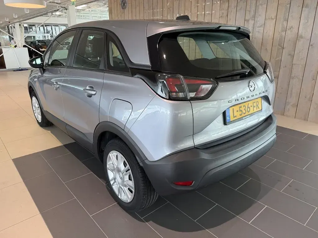 Gebraucht Opel Crossland 83 PS (61 kW) 2021 Grau SUV