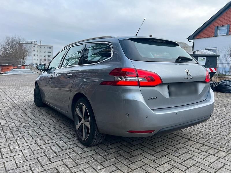 Gebraucht Peugeot 308 116 PS (85 kW) 2017 Grau Kombi