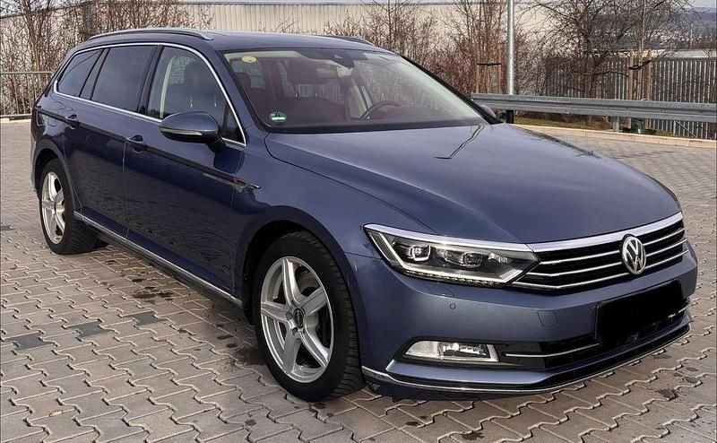 Gebraucht VW Passat 239 PS (175 kW) 2014 Blau Kombi