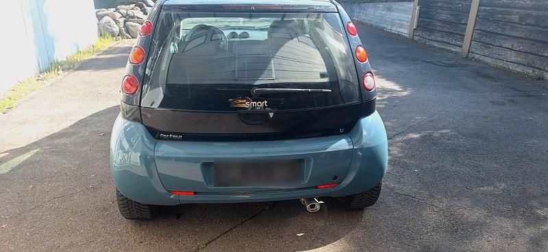 Second-hand Smart ForFour 75 CP (55 kW) 2005 Albastru Hatchback