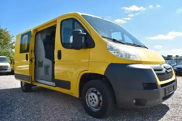Gebraucht Citroën Jumper 131 PS (96 kW) 2013 Gelb Van / Kleinbus