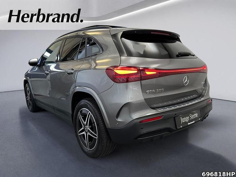 Gebraucht Mercedes EQA350 AMG 214 kW (292 PS) 2024 Metalliclack mountaingrau SUV