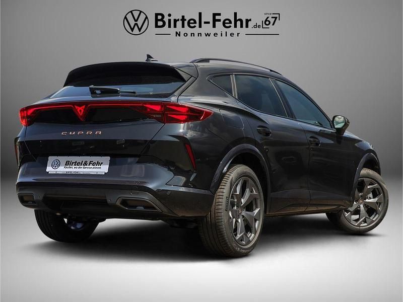 Neu Cupra Formentor 150 PS (110 kW) 2025 Grau SUV