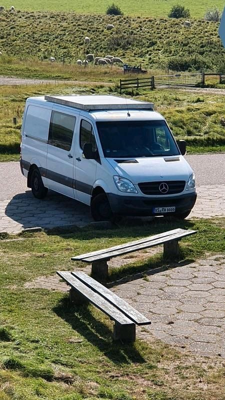 Weiß Gebraucht 2011 Mercedes Sprinter Van | 14.000 € (Etwas zu teuer) - Bild 1/4