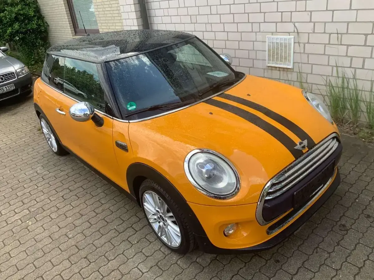 Gebraucht Mini Cooper 136 PS (100 kW) 2014 Orange Kleinwagen