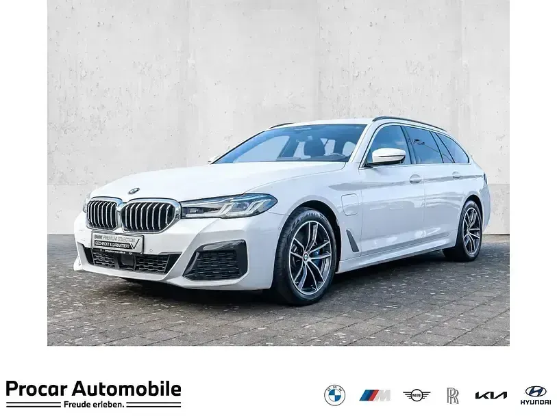 Gebraucht BMW 530e M Sport 292 PS (214 kW) 2021 Kombi