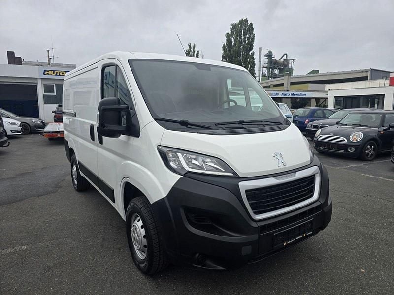 Gebraucht Peugeot Boxer 120 PS (88 kW) 2019 Weiß Van