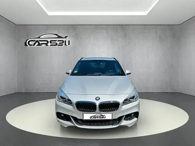 Gebraucht BMW 220 M Sport 190 PS (139 kW) 2015 Glaciersilber Van / Kleinbus
