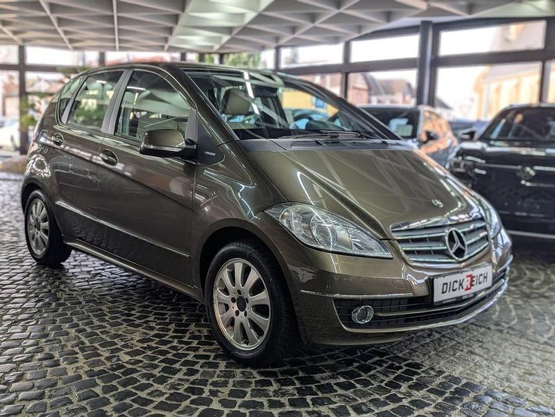 Gold Gebraucht 2008 Mercedes A170 Limousine | 3.980 € (Guter Preis) - Bild 1/3